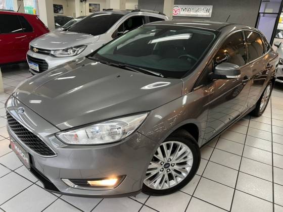 FORD FOCUS 2.0 SE FASTBACK 16V FLEX 4P POWERSHIFT FORD FOCUS 2.0 SE FASTBACK 16V FLEX 4P POWERSHIFT